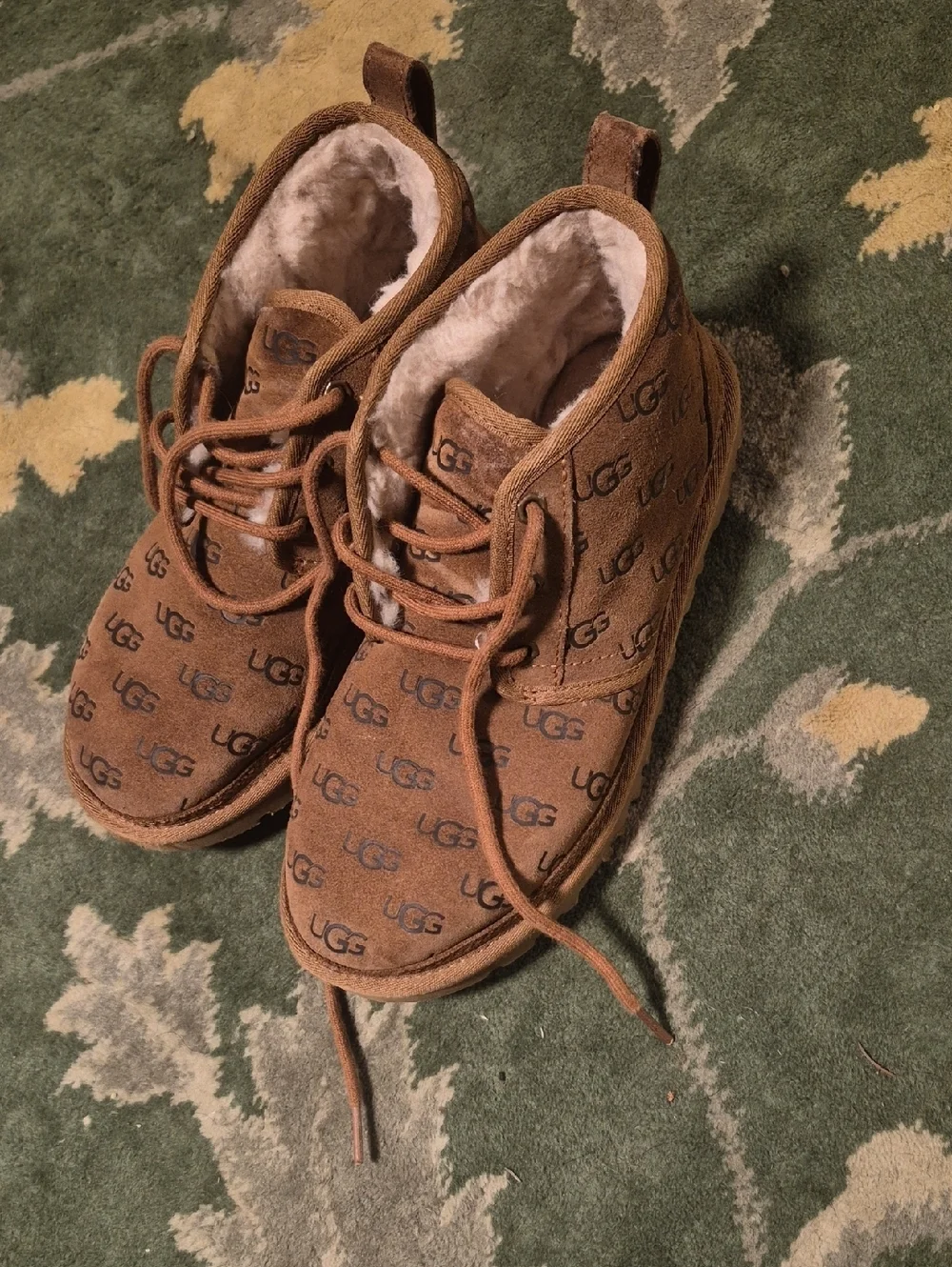 UGG Kids Chestnut Suede Logo Ankle Boots